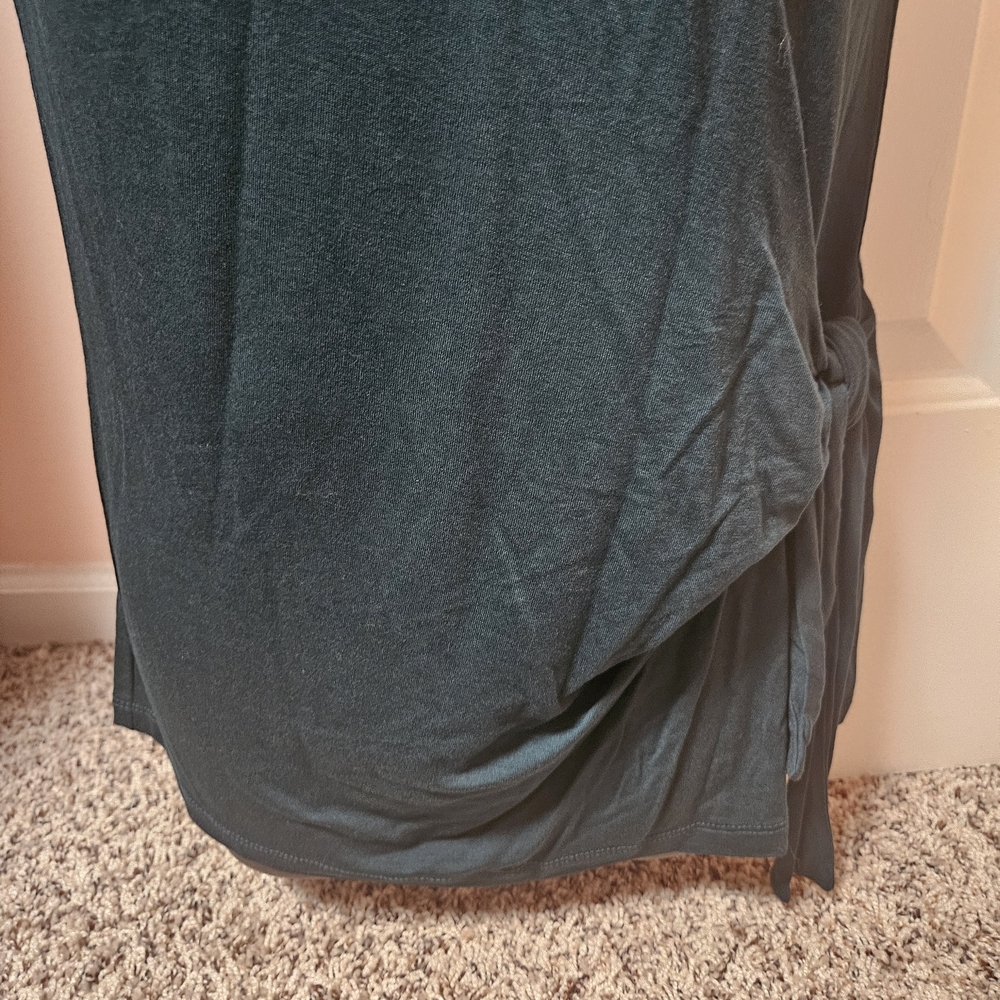 Chic Dark Green Women's Short Sleeve Top - Picture 4 of 10